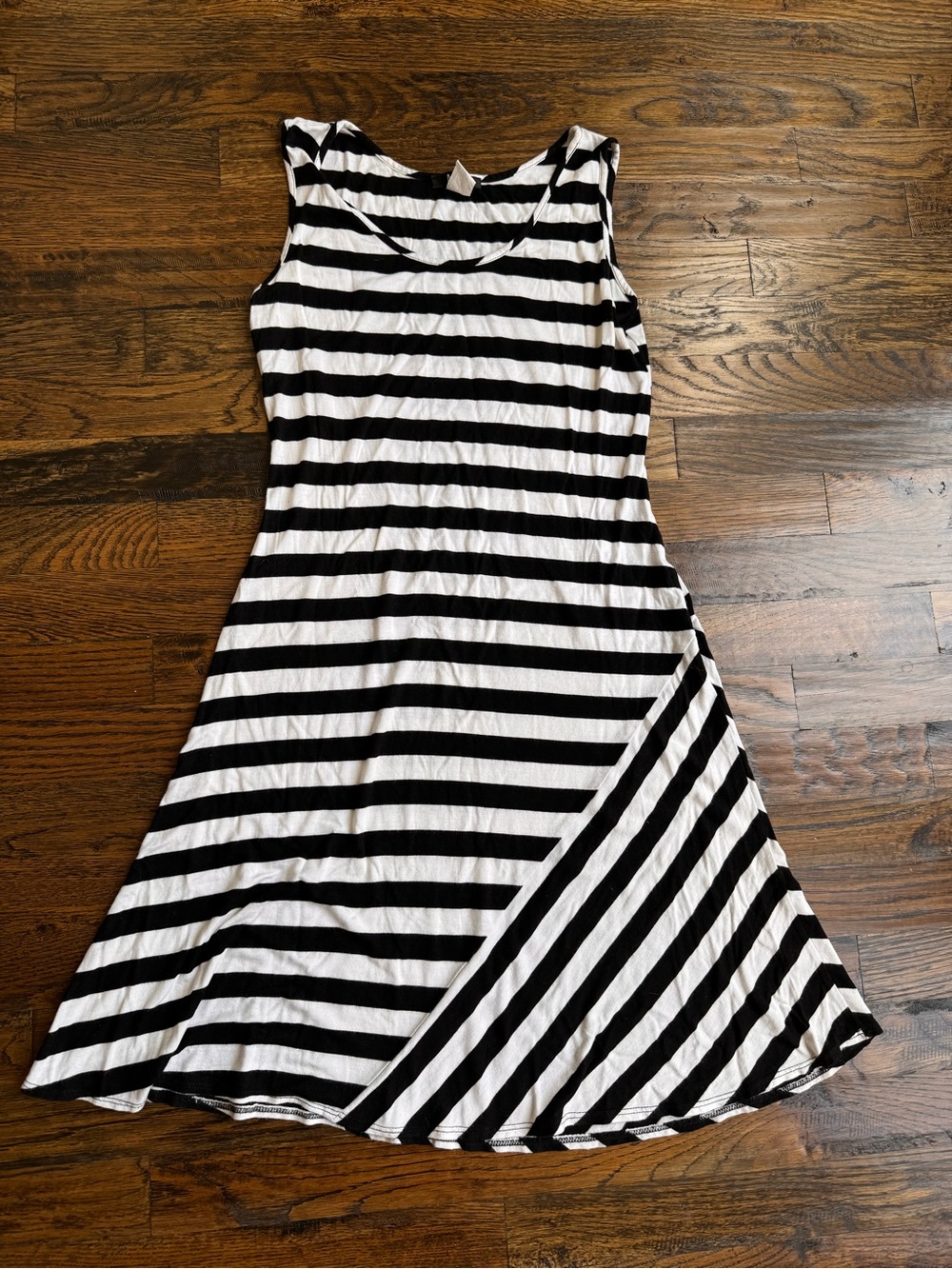 MSK Black and White Striped Sleeveless Fit-and-Flare Dress